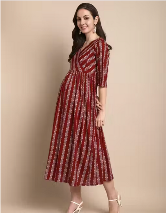 MamaVibez Maroon Cotton Maternity & Feeding Kurti